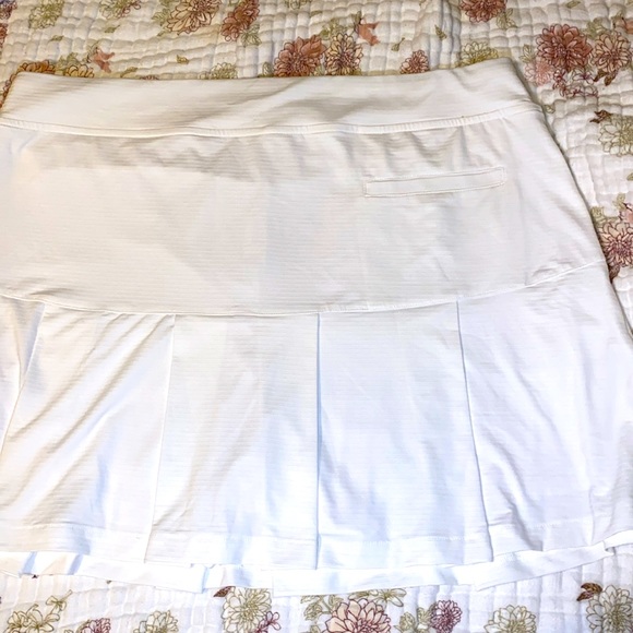 Bette and Court skort - Picture 5 of 5